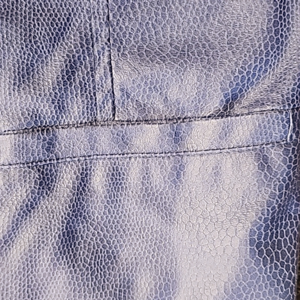Jacket - Picture 5 of 15